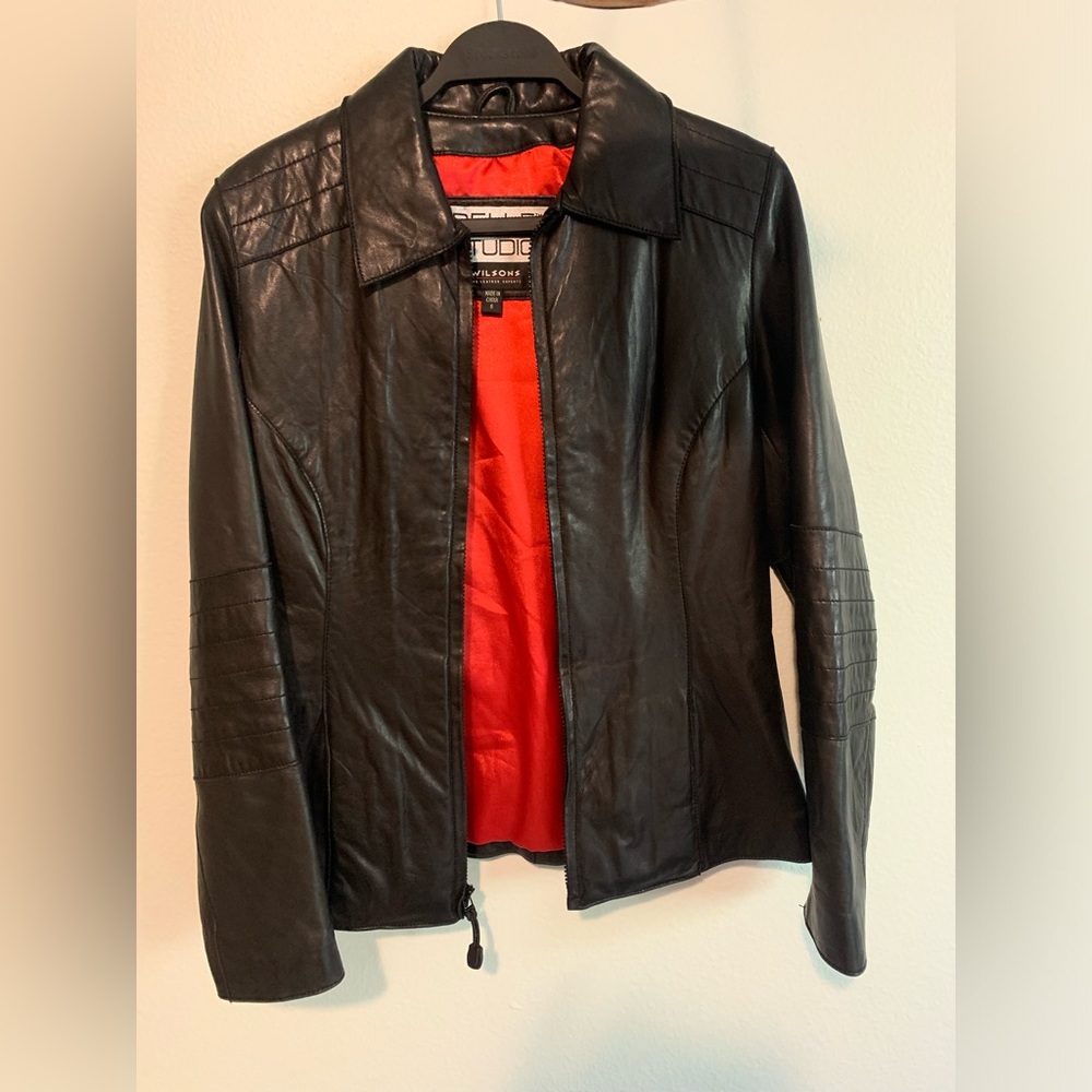 Wilsons Pelle Studio black leather jacket- size small